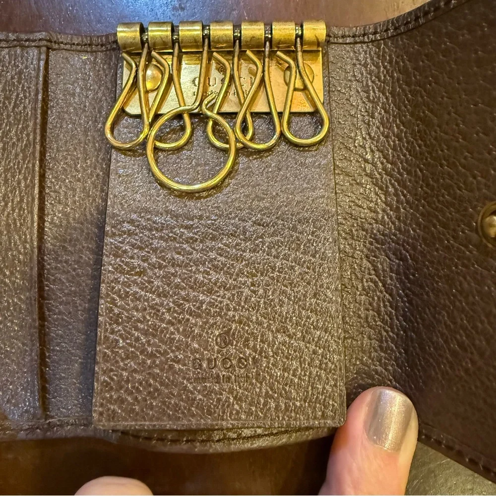 Gucci Ophidia Key Case in Iconic GG Supreme Canvas and Leather Trim